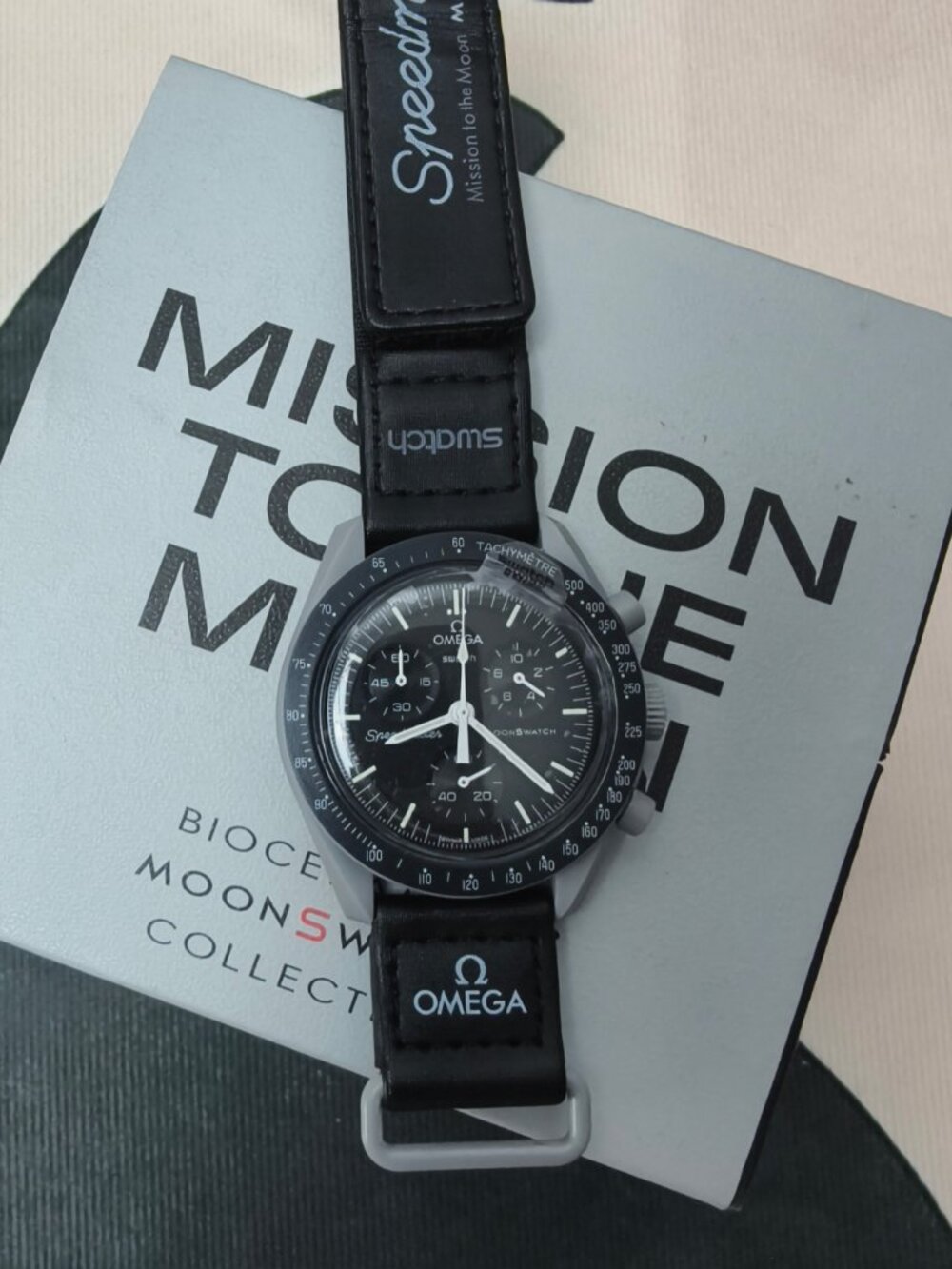 Swatch x Omega MoonSwatch Mission to Moon Watch
